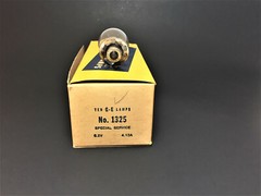 (1x) GE 1325 – 6.2V 4.13A 32W RP-11 Miniature Prefocus Lamp Single Contact Base