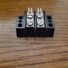 Box of 202 Count Marathon 0202084 (2) Position Terminal Block Connector Strips
