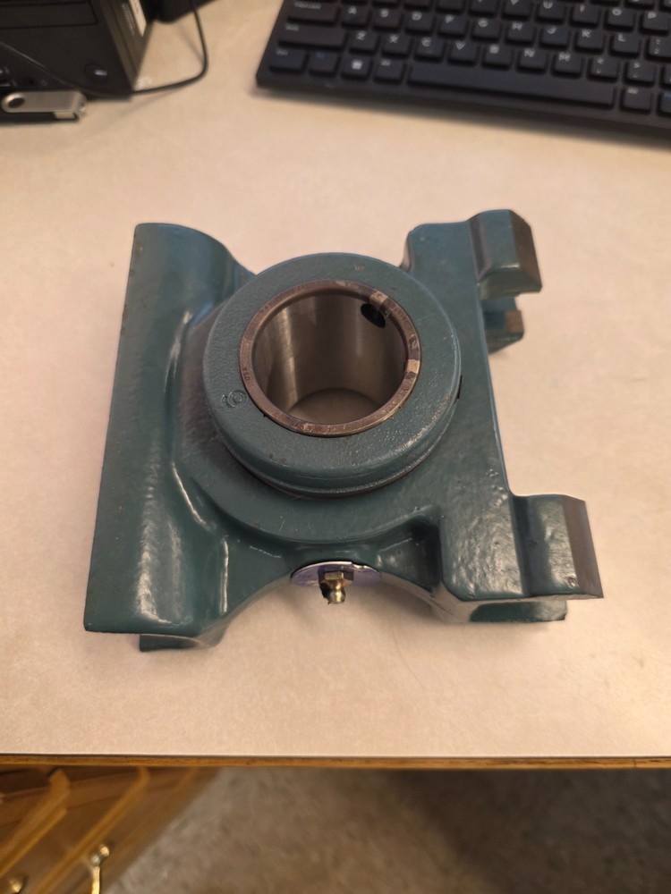Dodge S-2000 Screw Take-Up Bearing Assm–TP10 Non-Expansion – 24″ Travel PN 07001