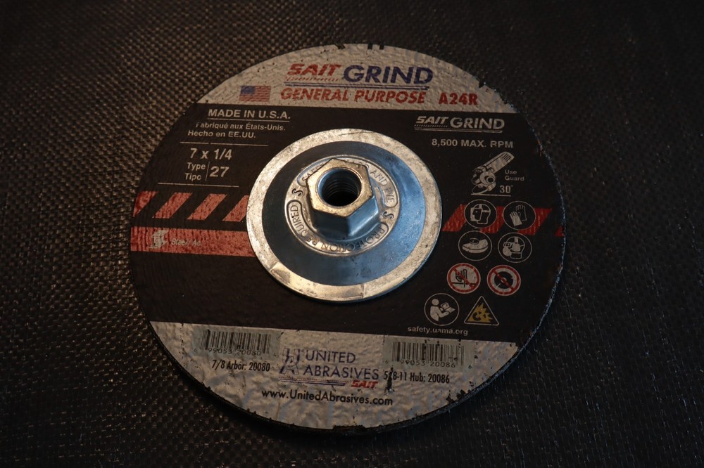 United Abrasives Sait 20080 7″x1/4″ A24R Type 27 General Purpose Grinding Wheel