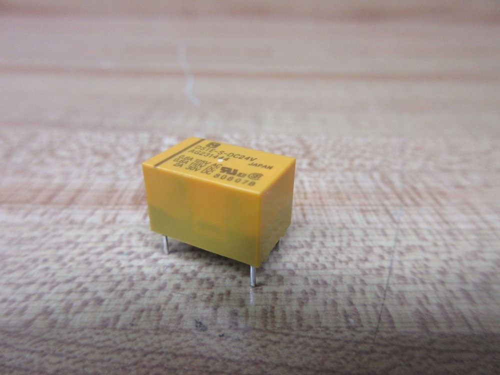 Matsushita DS1E-S-DC24V Signal Relay DS1ESDC24V (Pack of 3)