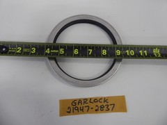 Garlock 21947-2837 53X2837 Klozure Seal 4.750 X 5.750 X 0.500 Mill Right V *