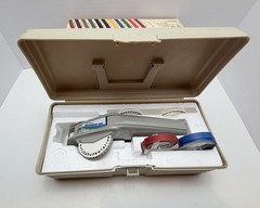 Vintage DYMO Organizer 1610 Label Maker in Original Case w/2 Extra Wheels/Tape