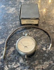 Antique American Ever Ready Works Pocket Meter 0 to 35 Amperes 1910 box & cable