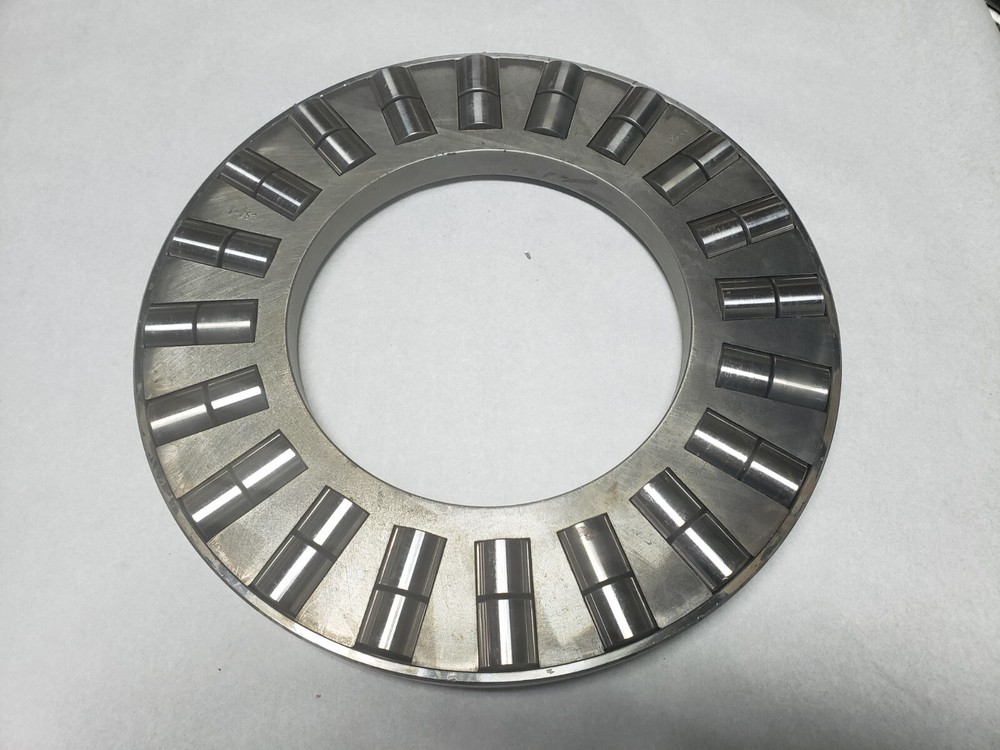 T-752 THRUST ROLLER BEARING 13.9″ OD 8.09″ ID NNB