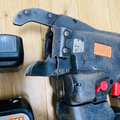MAX RB-440T-B2C Rebar Tier tying machine W/ Battery x2, Charger RB440T 【Tested】