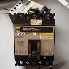 Square D FHL FHL36000M4200 3 Pole 100 Amp 600V MOLDED CASE SWITCH