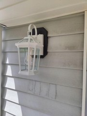 White Siding Mounting Kit 1-Pack for 1/2″ Lap Double