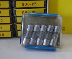 Lot of 80 Buss GBC25, GBC 25, Glass Tube Fuses Bussman NOS NIB, BN3972