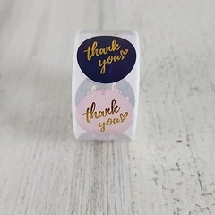 1 roll of 500 multi color Thank You stickers goldtone cursive heart 1″ round NEW