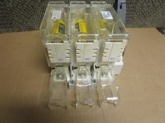 FERRAZ SHAWMUT FUSERBLOC DISCONNECT FBJ200SO 200A AMP 3 POLE w/ FUSES