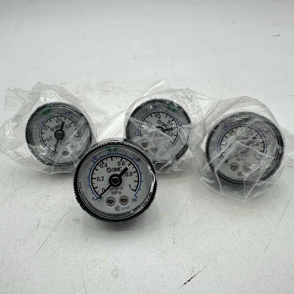 Lot of 4 SMC 150 Psi Gauge with max/min 1/4 NPT Mount 1 MPa 1 5/8″ Diam