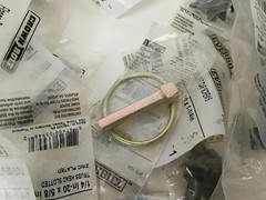 Everbilt Hardware Bulk Lot Seals Screws Clips Pins Bolts Roughly 11 Pounds
