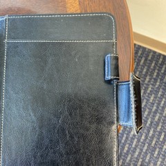 Compact Franklin Covey Planner Black Magnetic Snap 6-Ring & Accessories