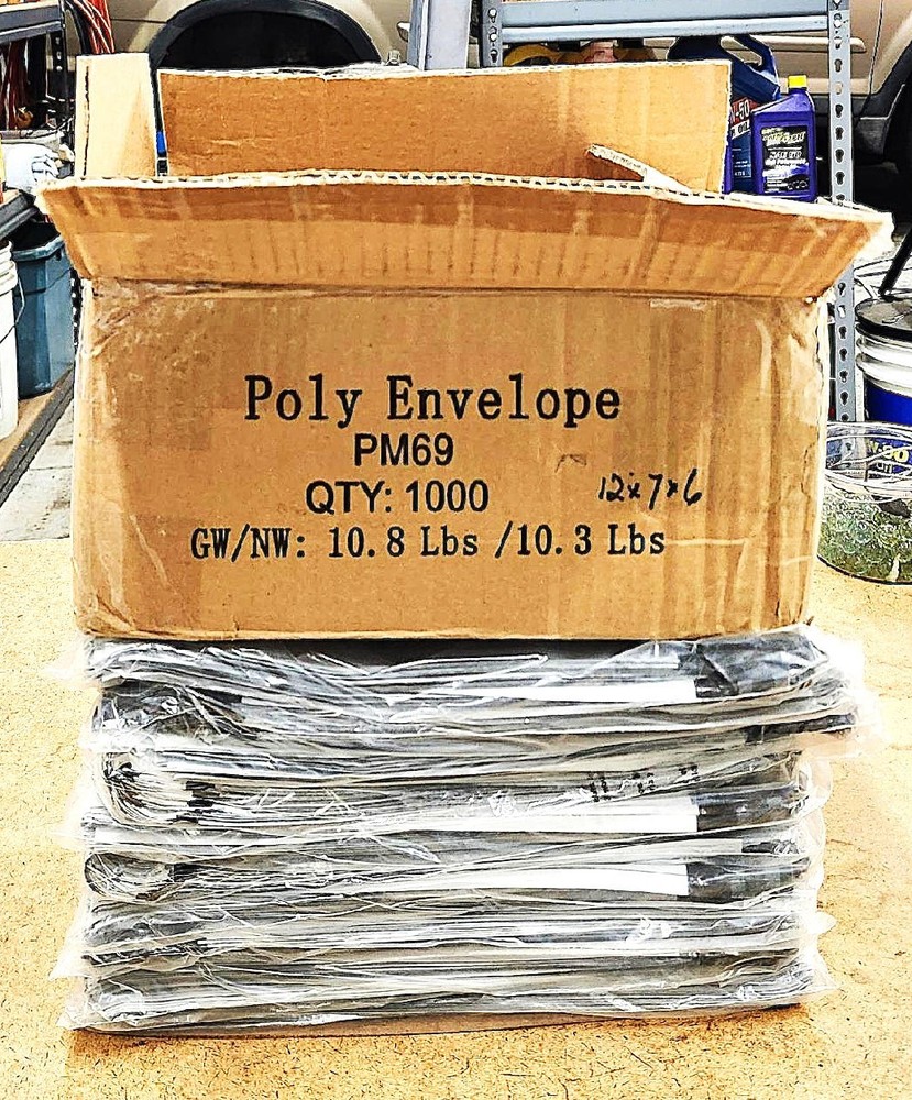 6″ x 9″ poly mailing envelopes- 1000 count, light grey, self-sealing