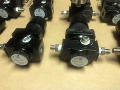 10 Arrow Pneumatics R352 125 1/4″ NPT 300PSI Regulator – USED Swagelok Fittings