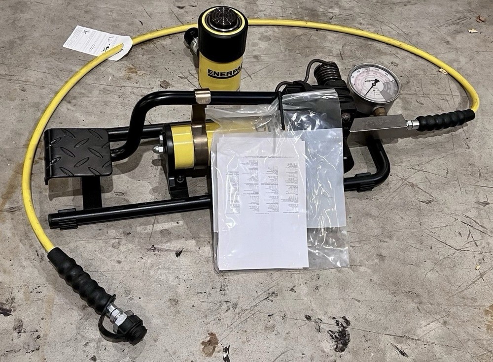 Enerpac SCR252FP 25 Ton Cylinder & Foot Pump Set RC252 P392FP GF20P HC7206 GA2