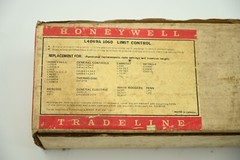 HONEYWELL Tradeline L4069A 1060 Limit Control NEW In Box