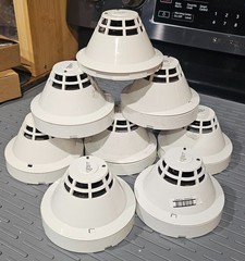 (8) Edwards EST SIGA-PS Intelligent Photoelectric Smoke Detector