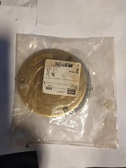 Raco Hubbell 3-7/8″ Round Box Brass Floor Box Cover S-2625 2-1/8 Inch Opening