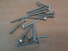 5/16-18 X 2-1/2 in. carriage bolt grade 5 course thread (Pack of 15)