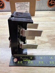 Boltswitch PT223 2 Pole 100 Amp 240v 1 Phase Pull Out Disconnect Switch New