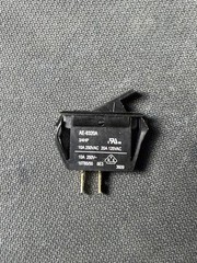 Goodman Amana Furnace 0130M00243, Interlock Door Switch AE-8320A 3/4 HP