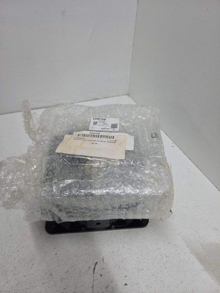Dmg Mori E32907A08 FAN MOTOR R18FM-TP-MRS167 220V 20/50w ** NOS **