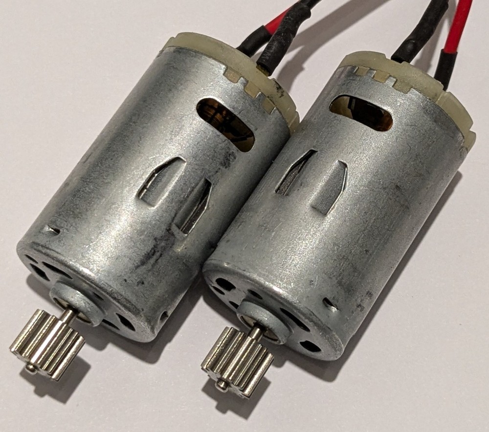 2 X 6V DC High Speed Electric Motor with 12 Tooth Pinion Gear / Wires – 13000RPM