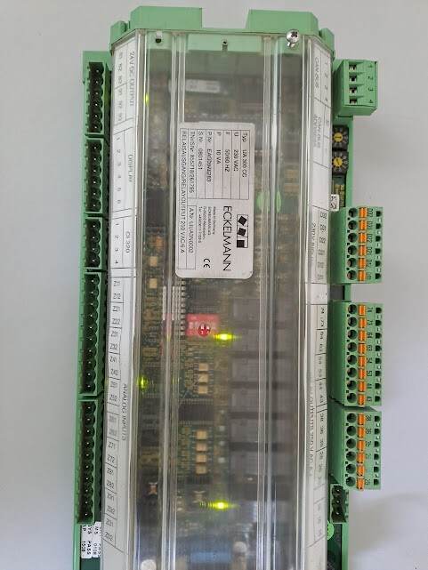 ECKELMANN UA 300 CC EAG0076283 UA300 V2.47 Refrigration Controller LIUA3N0002