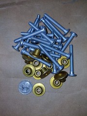 Peterbilt 379 Hucks & Collars – 1/4″ Large Flange Collars USA – Pack of 100