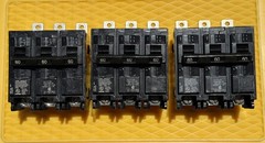 (3) Siemens B360 60 Amp 3 Pole Circuit Breaker 240 Volt HACR Bolt On Panel Board