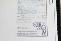 YASKAWA New Servopack SGD7S-180A20A 2KW 1PCS