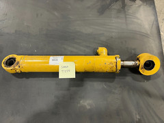 180-8415 Hydraulic Welded Cylinder 3.55″ OD x 26.75″ Retracted x 1.50″ Rod