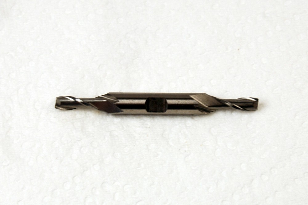 1/4 (MIKES .243/245) X 3/8 X 5/8 X 3-3/8″ HSS 2 FLCC RHC DEEM (C-6-12-5-4)
