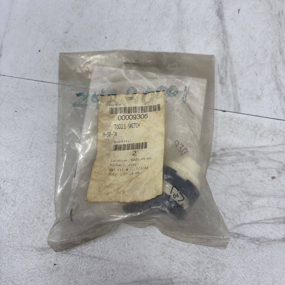 FESTO H-30-SW 30.5 MM Diameter, 9306, Black, IP40, Toggle Switch NEW