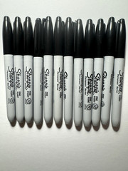 1 DOZEN Sharpie Permanent Fine Point Marker Black BULK FRESH STOCK BRAND NEW 12
