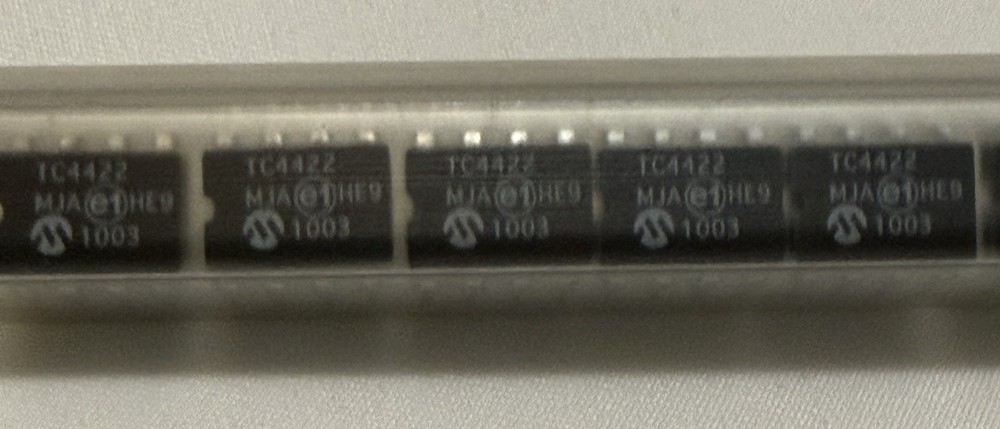 Lot Of 17 Pcs TC4422 TC4422CPA DIP-8 Through Hole Brand New 9A SNGL MOSFET DRVR