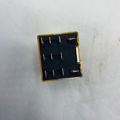 IDEC RH3B-U RELAY AC120V 50/60HZ 2GY01Y 10A 240VAC RELAY🔔