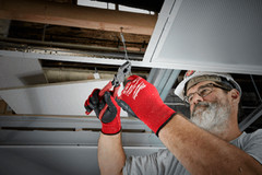 Milwaukee 48-22-8933B Cut Level A3 Nitrile Dipped Gloves, Touchscreen, S-2XL