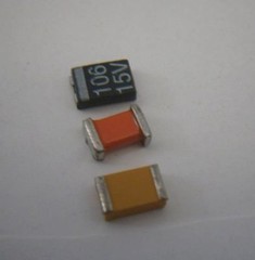 Lot of 17 Vishay CWR06HC106KB Cap Tant Solid 10uF 15V F CASE 10% SMD 0.1%FR 2.5