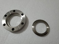 MDC 2.75″ Conflat Rotatable Flange, Thru Holes, 1.5″ Bore – UHV Vacuum Fitting