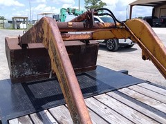 Freeman 3000 Tractor Loader 60″ Bucket & Arms