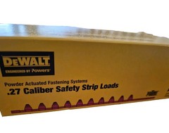 New DeWalt .27 caliber RED safety strip loads #5 DDF1351500 2 Boxes of 100 Ea