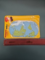 NIP 2002 Notepad Shapes Etc. Octopus & Oval World Earth 50 Sheets Each