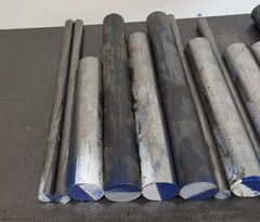 8620 HR & CD Alloy Steel Round Bar Stock – 13 Pieces – 26.25 lbs – Machinable