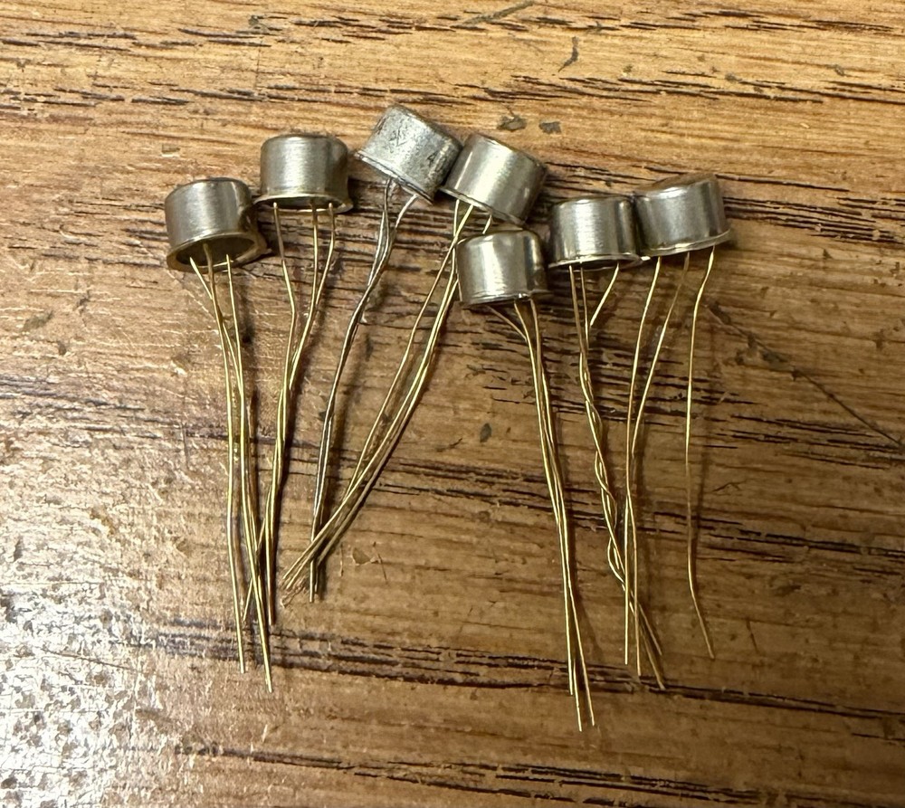 (7) 2N440 2N440A Germanium NPN General Instrument Transistors NOS Gold Leads