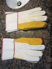 NWOT TWO PAIRS industrial men’s work gloves UNBRANDED no size
