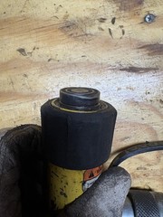 Enerpac RC 51 Trio Hydraulic Cylinder Single Acting 5 tons Capacity 1″ Stroke