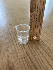Rare Pyrex No. 1000 Beaker 15ml 15 ml Size. Unusual Measuring Cup